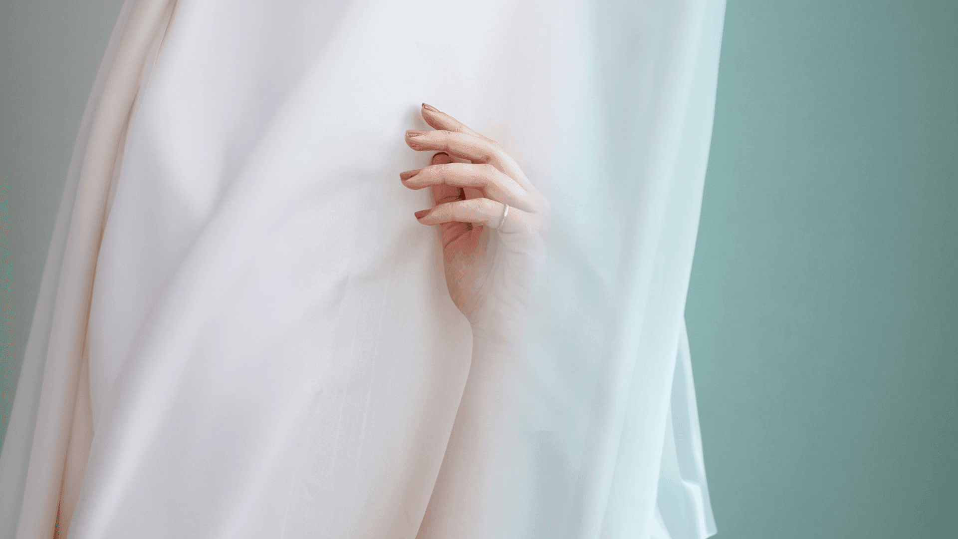 dephaus_nails-beauty-salon-in-prague-7